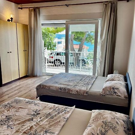 Apartmani Branko Vojnovic Omis Ngoại thất bức ảnh