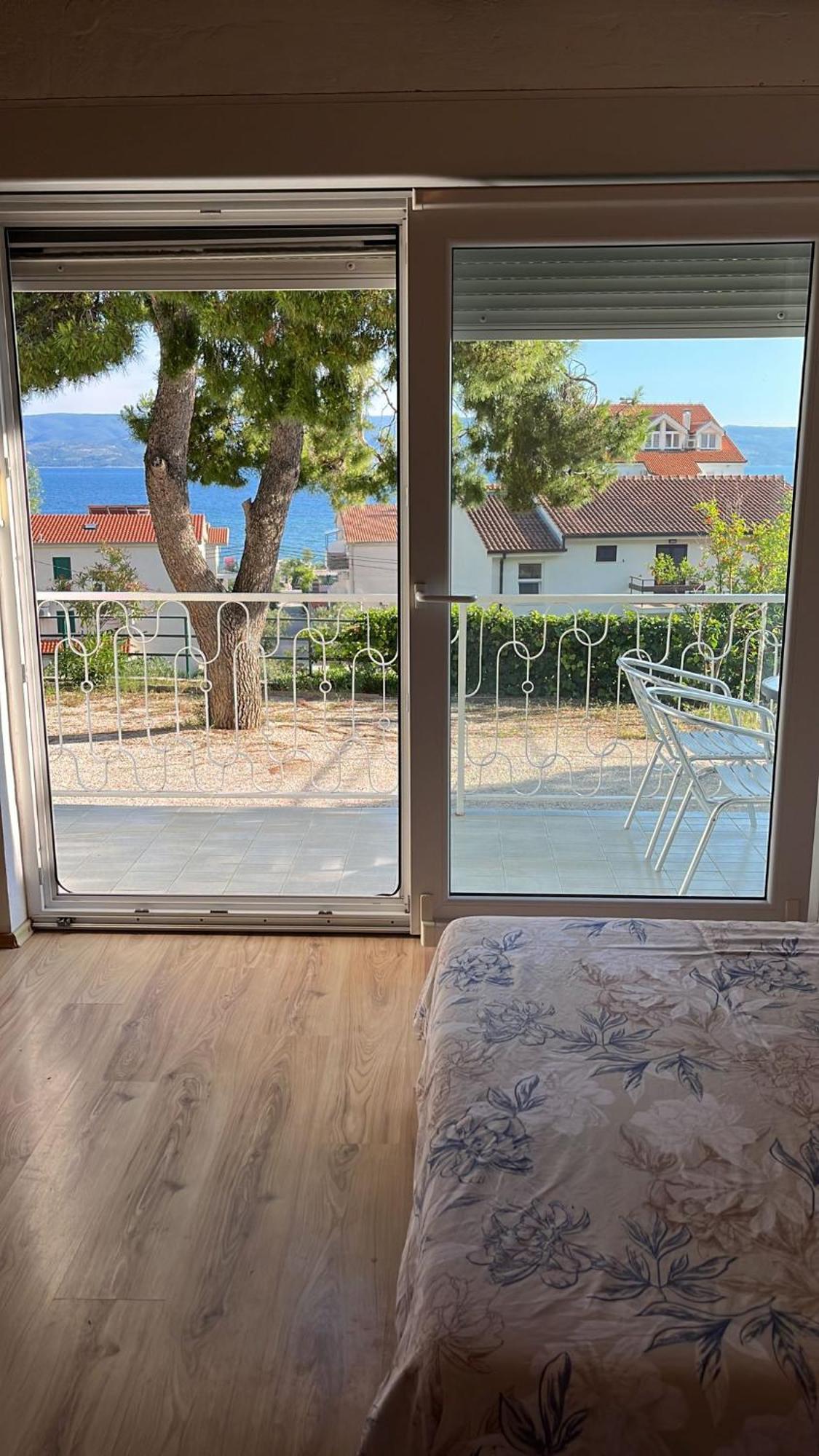 Apartmani Branko Vojnovic Omis Phòng bức ảnh