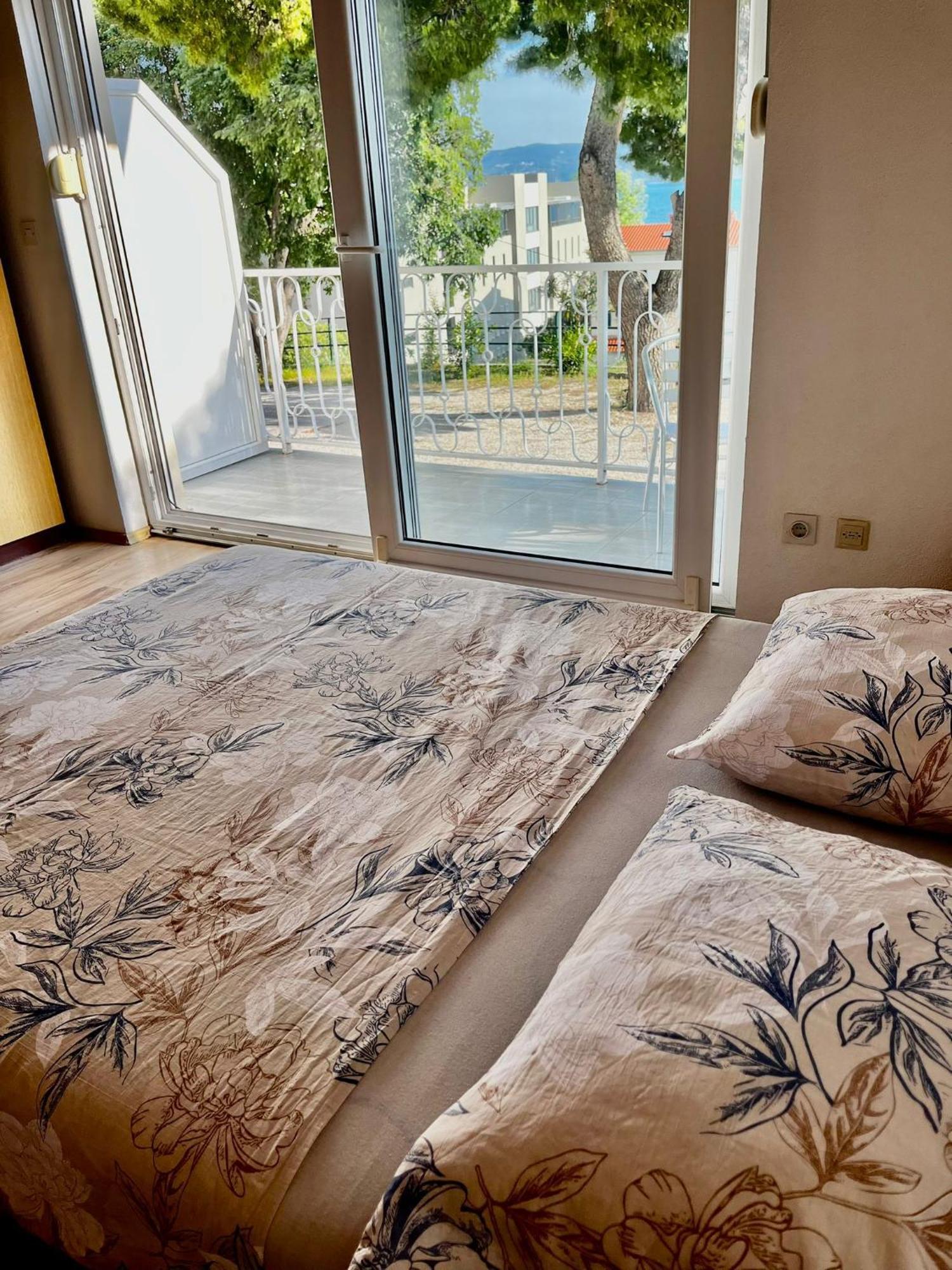 Apartmani Branko Vojnovic Omis Phòng bức ảnh