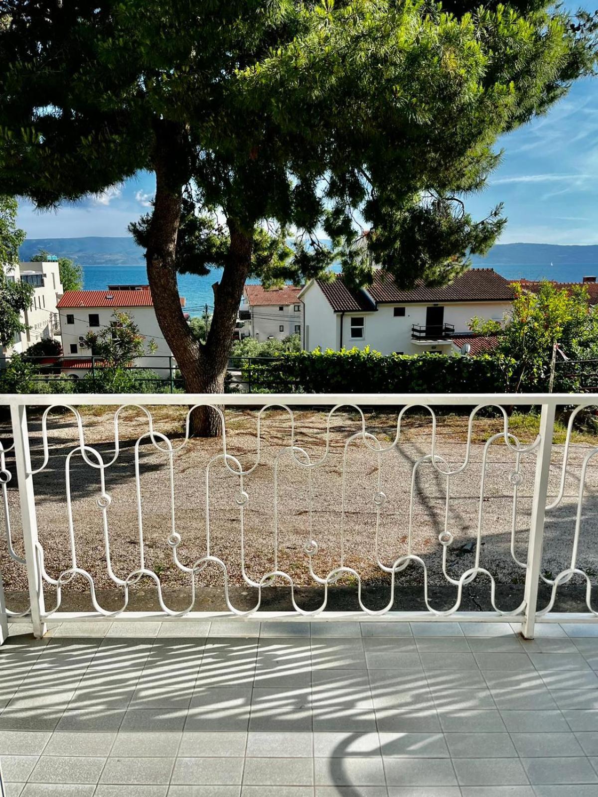 Apartmani Branko Vojnovic Omis Phòng bức ảnh